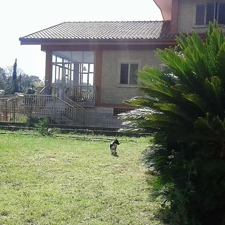 Lucia Affitta * Formia